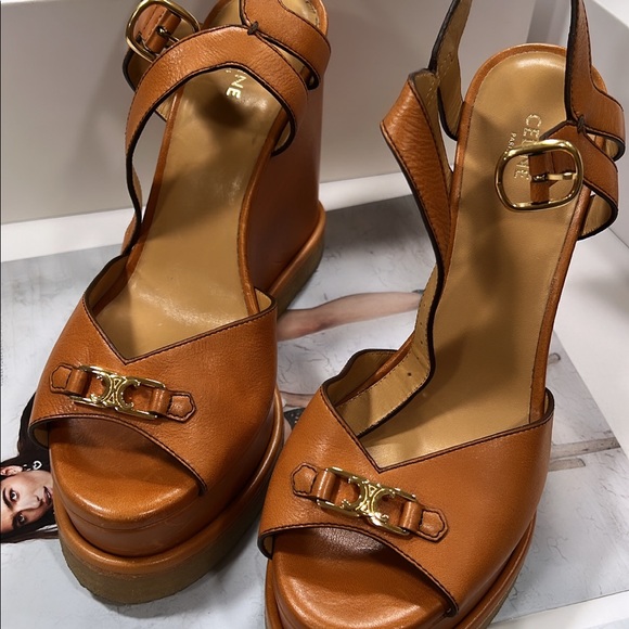 Celine Leather Brown wedge - Picture 3 of 5